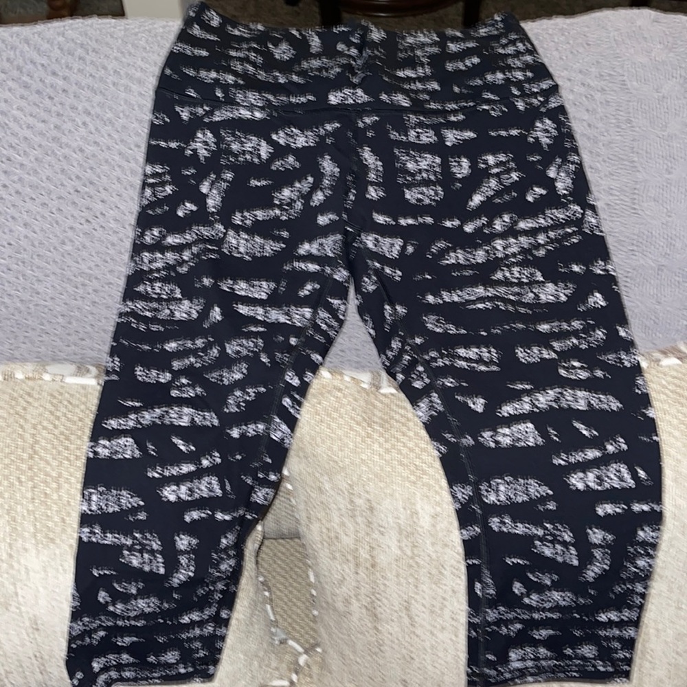 Lululemon tights